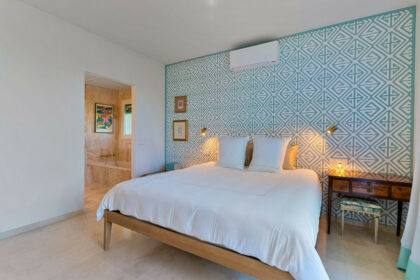 a6098dd2606b4f891792912007e636a5 - 14