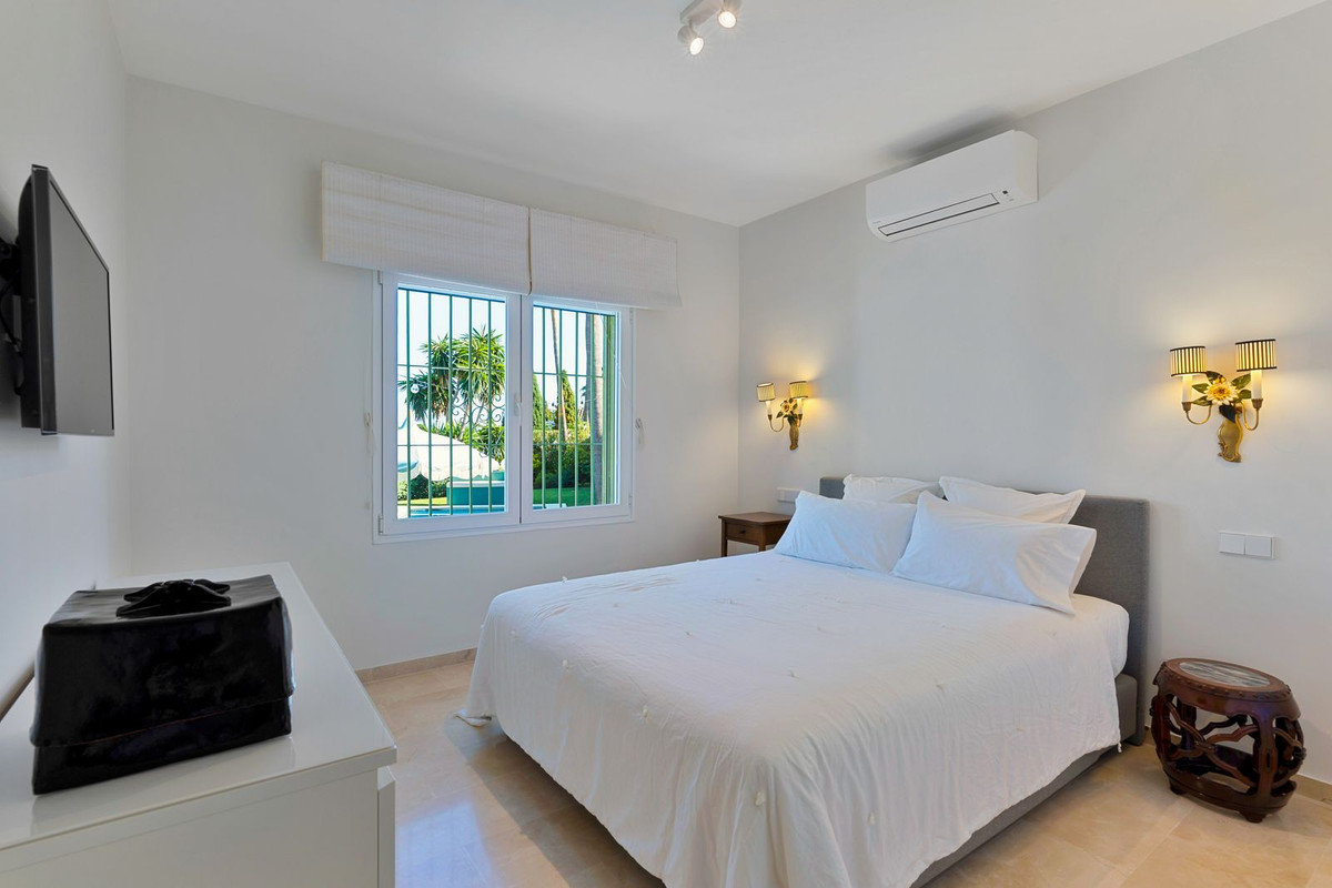 a6098dd2606b4f891792912007e636a5 - 5