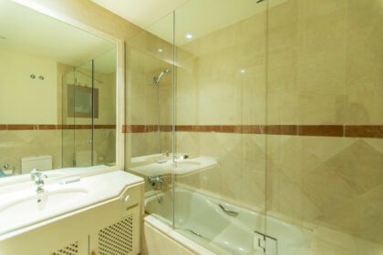 a64d5b63f2aebe2809f89308534bb90b - 10