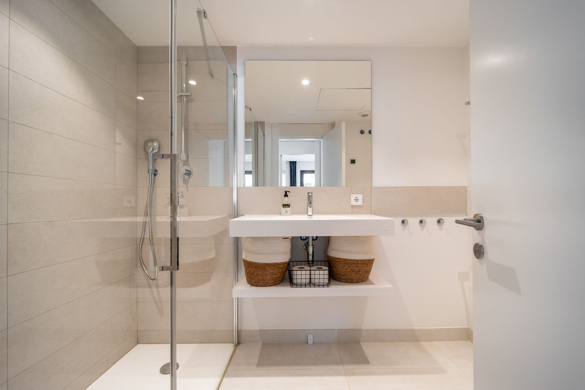 a6b1281f3d2db1641938457335c00758 - 22