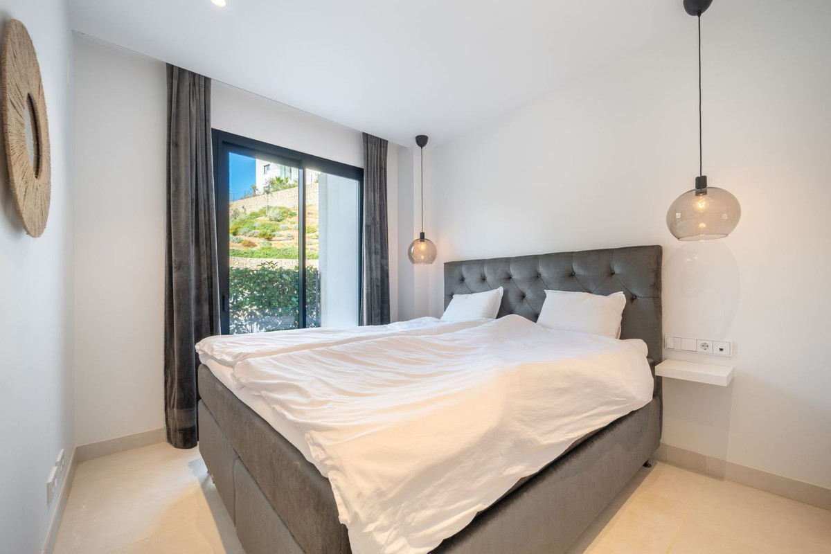 a6b1281f3d2db1641938457335c00758 - 23