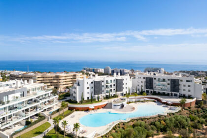 a6b1281f3d2db1641938457335c00758 - 32