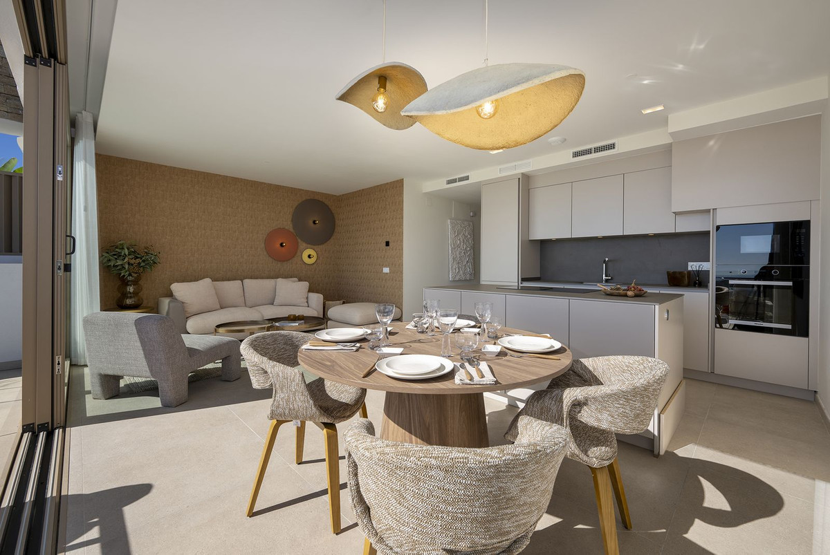 a74b679a46cc78121081728832425ac0 - 3