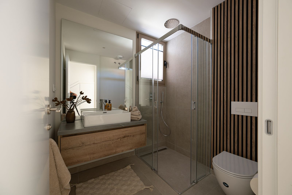 a74b679a46cc78121081728832425ac0 - 9