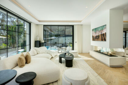 a767ad24d5457c6af573b8695ef2cbd8 - 11