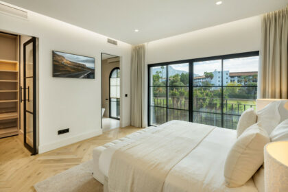 a767ad24d5457c6af573b8695ef2cbd8 - 22