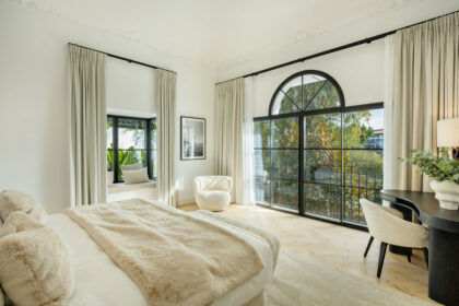 a767ad24d5457c6af573b8695ef2cbd8 - 24