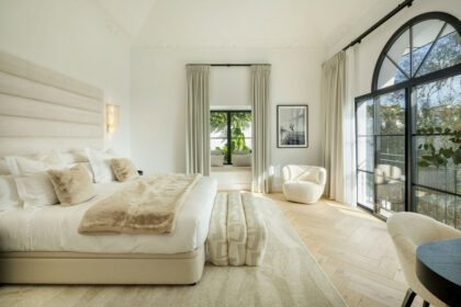 a767ad24d5457c6af573b8695ef2cbd8 - 25