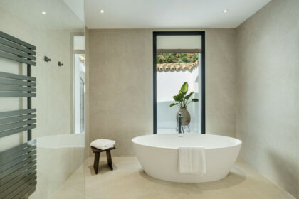 a767ad24d5457c6af573b8695ef2cbd8 - 29