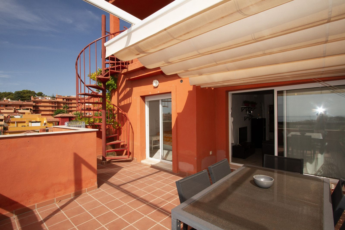 a7edf4997a92930e4cf2f7da5d193f34 - 18