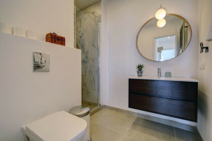 a89a9e1cc211dd1d18f7f353f484c5bd - 12