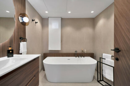 a8b914959cc32e9c77497874245e3cc8 - 16