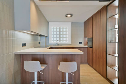 a8b914959cc32e9c77497874245e3cc8 - 8