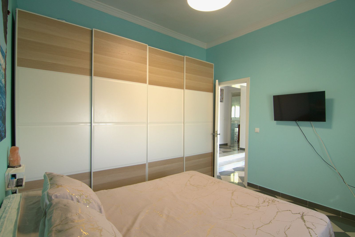 a8ebf531786c6958764546aea835fe2e - 19