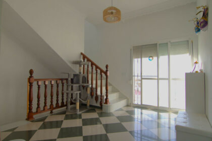 a8ebf531786c6958764546aea835fe2e - 27