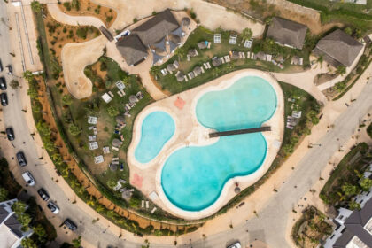 a910ed15bcce95dfeb2f5c9110060d7a - 18