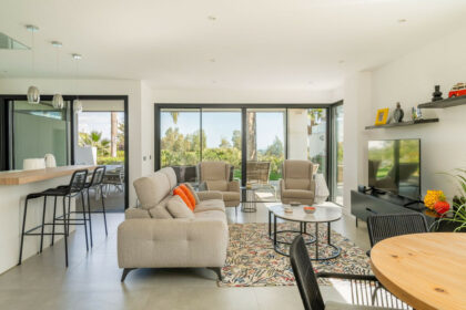 a910ed15bcce95dfeb2f5c9110060d7a - 5