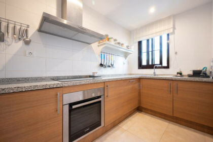 a94cf7180173291a0ae707925cc86b64 - 11