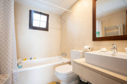 a94cf7180173291a0ae707925cc86b64 - 27