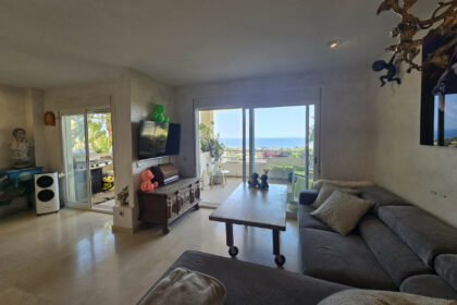 a9f628454ea0224a7b45aa681cbfbab6 - 52