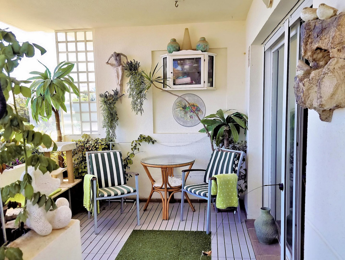 a9f628454ea0224a7b45aa681cbfbab6 - 60