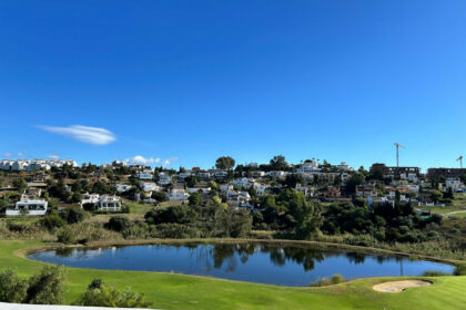 aa3f4922193795290c4d93a53d65e5e7 - 1