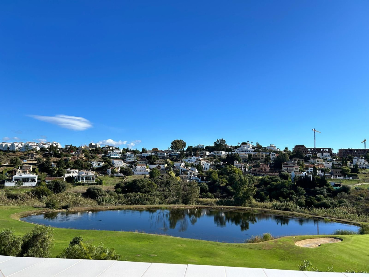 aa3f4922193795290c4d93a53d65e5e7 - 1