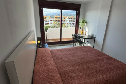 aa3f4922193795290c4d93a53d65e5e7 - 10