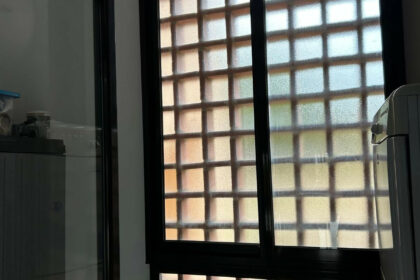 aa3f4922193795290c4d93a53d65e5e7 - 12