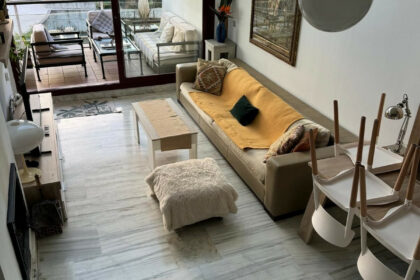 aa3f4922193795290c4d93a53d65e5e7 - 23