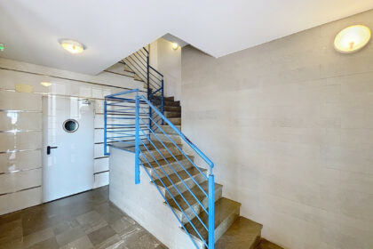 aaf179d7f317780297fad3b3872d0c1b - 24