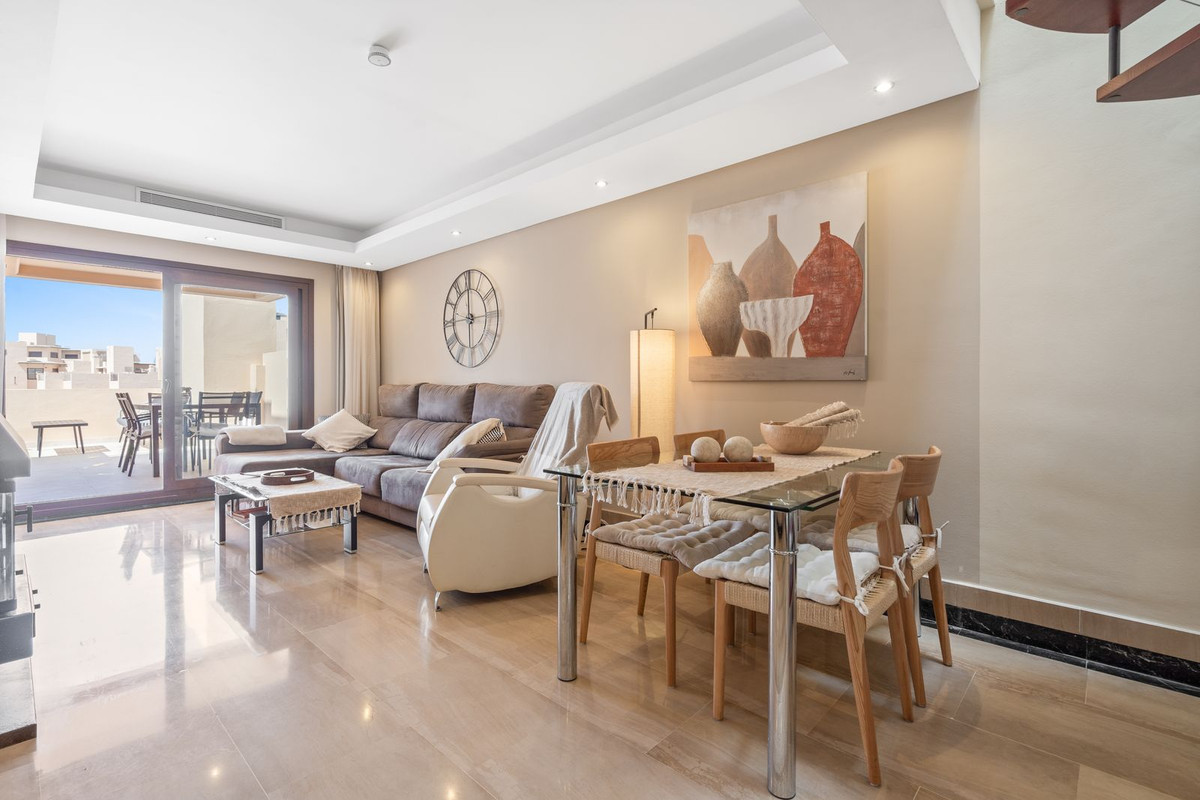 aafe6628320136bf1ab8dee46a4d6c1f - 19