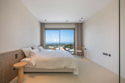 ab1ad56e7297662cdaab56a418a6fe9c - 13