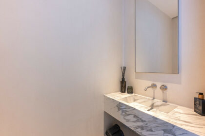 ab1ad56e7297662cdaab56a418a6fe9c - 23