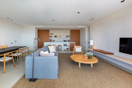 ab1ad56e7297662cdaab56a418a6fe9c - 32