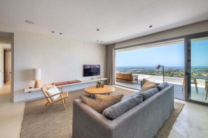 ab1ad56e7297662cdaab56a418a6fe9c - 34