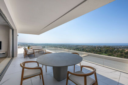 ab1ad56e7297662cdaab56a418a6fe9c - 37