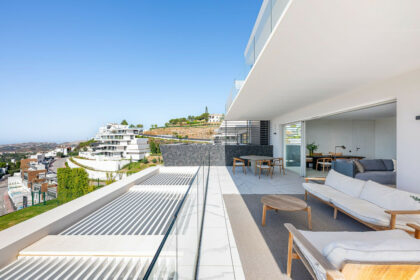 ab1ad56e7297662cdaab56a418a6fe9c - 38