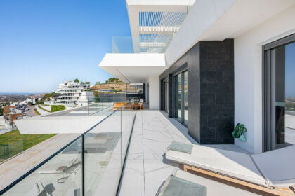 ab1ad56e7297662cdaab56a418a6fe9c - 43