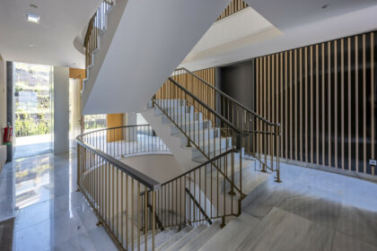 ab1ad56e7297662cdaab56a418a6fe9c - 48