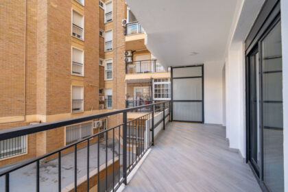 ab4ce514539bb0119e1a7e22e26e399e - 11