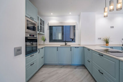 ab4ce514539bb0119e1a7e22e26e399e - 2