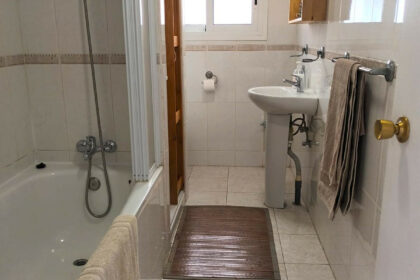 abf744739d533f491ad266f25f16c7c8 - 23