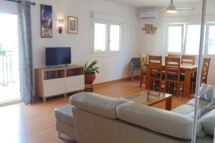 abf744739d533f491ad266f25f16c7c8 - 8