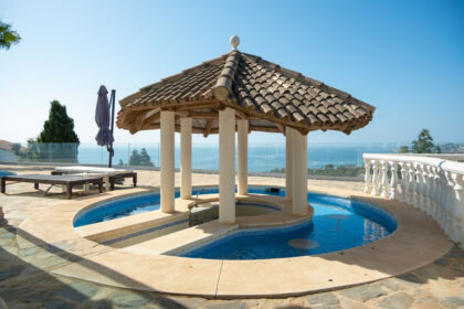 ac62e0d29ff5c74fe0ff91da85612230 - 22