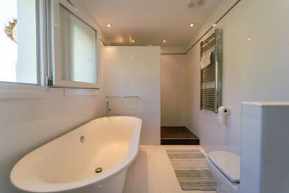 ac62e0d29ff5c74fe0ff91da85612230 - 46