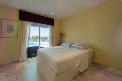 ac62e0d29ff5c74fe0ff91da85612230 - 60