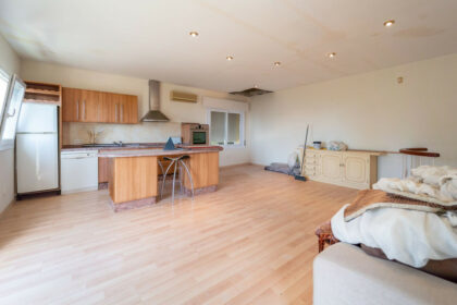 ac62e0d29ff5c74fe0ff91da85612230 - 71