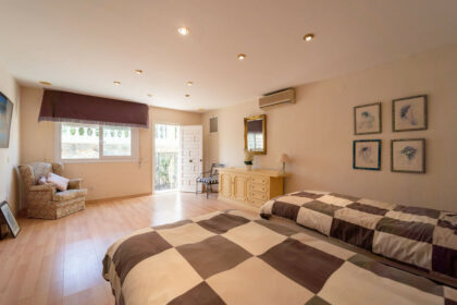 ac62e0d29ff5c74fe0ff91da85612230 - 75