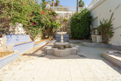 ac62e0d29ff5c74fe0ff91da85612230 - 78